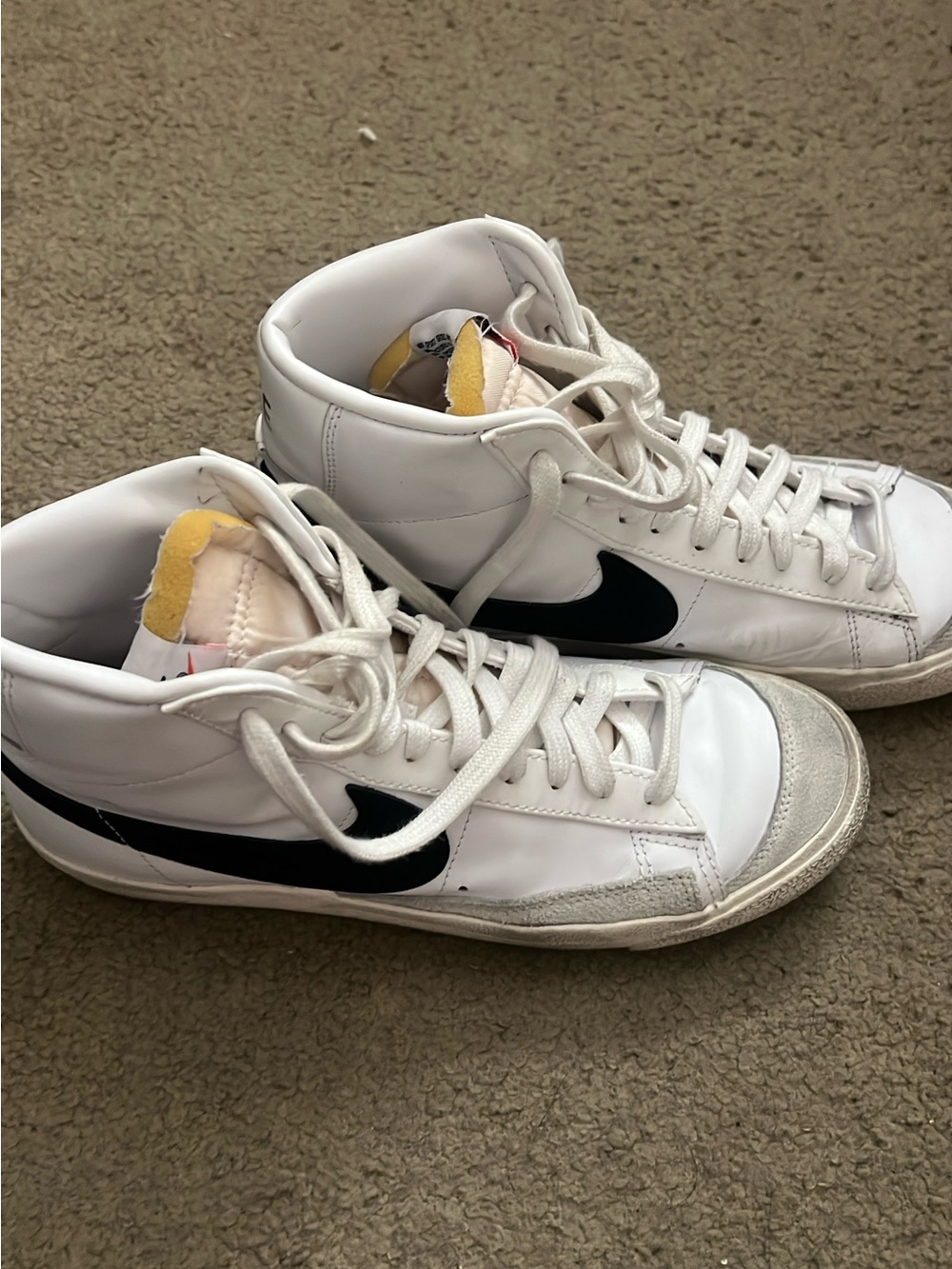 Nike Men’s White High-Top Sneakers with Black Swoosh